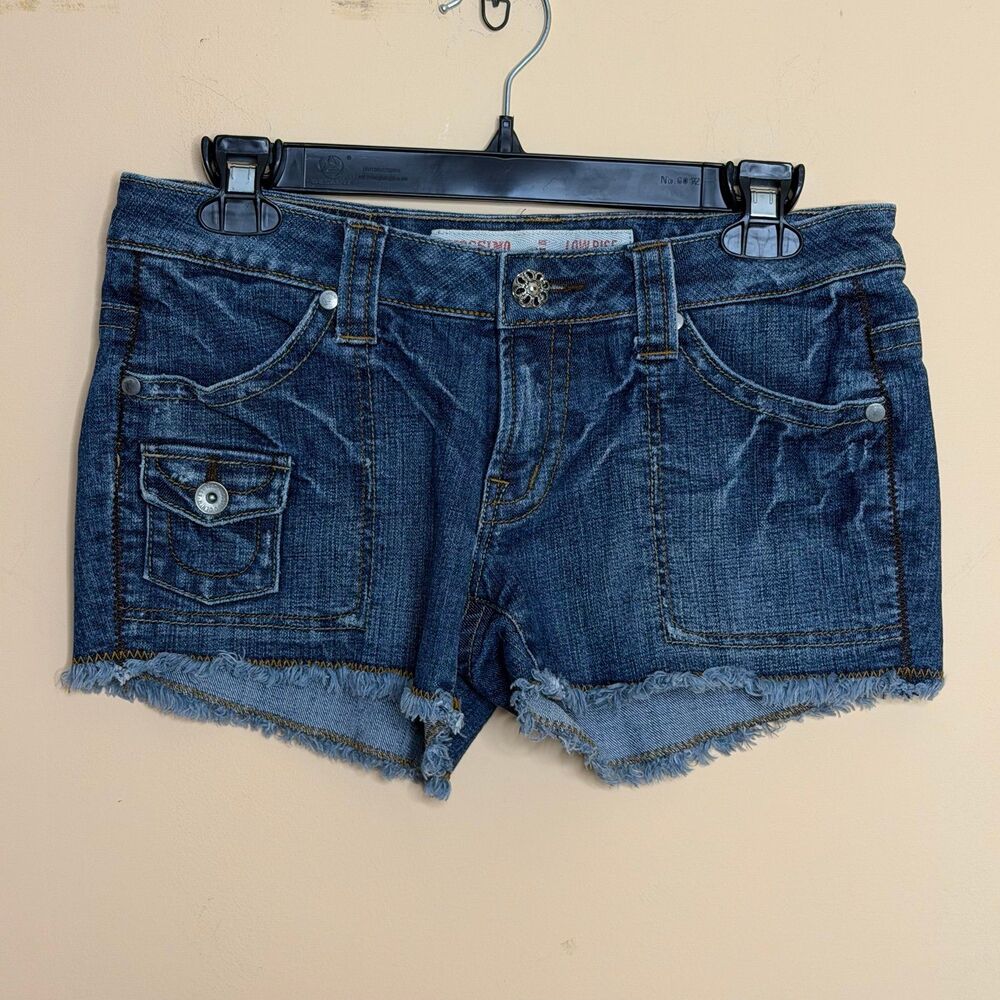 low rise denim shorts shortie size 7